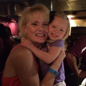 Meet your Posher, Sheri